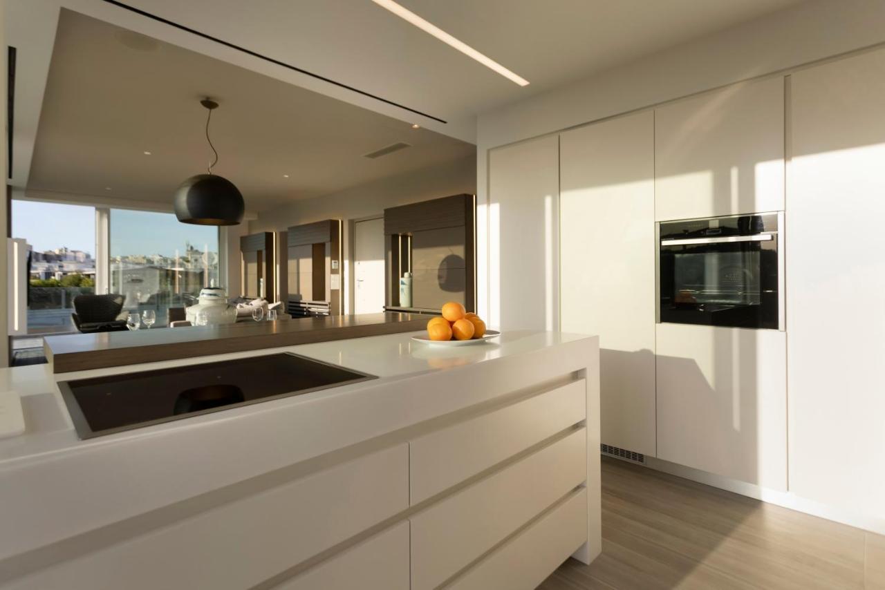 Ueber Lux 2 Bedroom New Penthouse With Acropolis View Athens Exterior photo